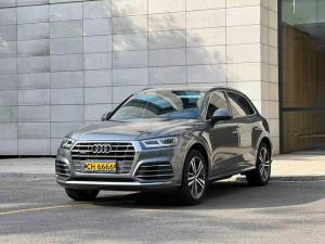 Audi Q5L 2020 Бензин