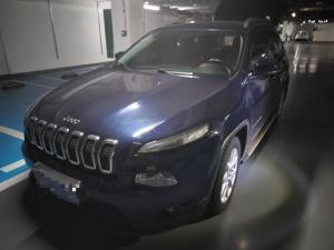 Jeep Cherokee 2016 Бензин