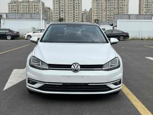 Volkswagen Golf 2019 Бензин