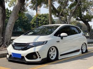 Honda Fit 2018 Бензин