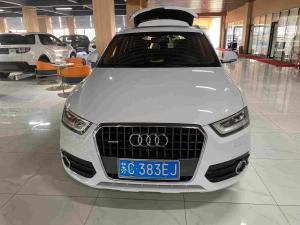 Audi Q3 2015 Бензин