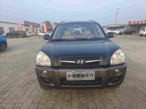 Hyundai Tucson 2011 Бензин