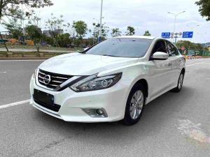 Nissan Altima 2018 Бензин