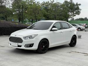 Ford Escort 2017 Бензин