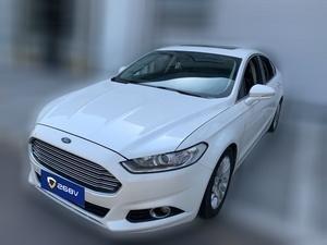 Ford Mondeo 2015 Бензин