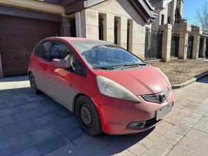 Honda Fit 2011 Бензин