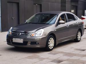 Nissan Sylphy 2012 Бензин