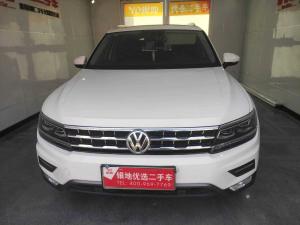 Volkswagen Tiguan L 2017 Бензин