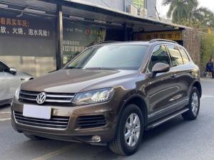 Volkswagen Touareg 2013 Бензин