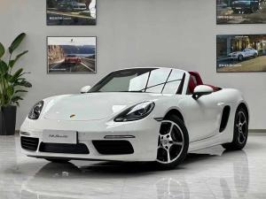 Porsche 718 2023 Бензин