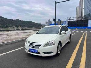 Nissan Sylphy 2014 Бензин