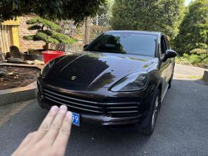 Porsche Cayenne 2019 Бензин
