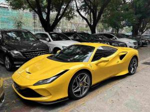 Ferrari F8 2022 Бензин