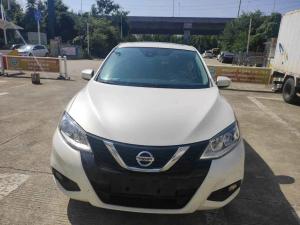 Nissan Tiida 2016 Бензин