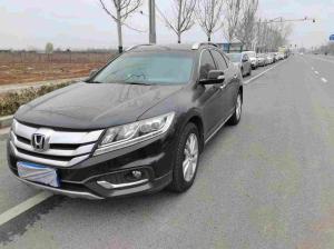 Honda Crosstour 2015 Бензин