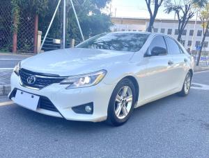 Toyota Reiz 2017 Бензин