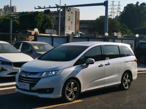 Honda Odyssey 2017 Бензин