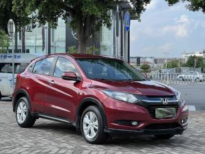 Honda Vezel 2017 Бензин