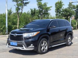 Toyota Highlander 2016 Бензин