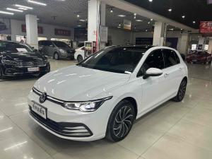 Volkswagen Golf 2021 Бензин