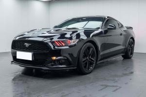 Ford Mustang 2017 Бензин