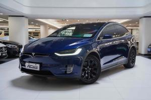 Tesla Model X 2018 Электрический