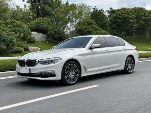 BMW 5 Series EV 2018 Подключаемый гибрид