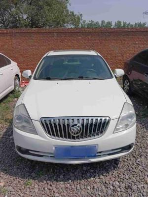 Buick Excelle 2014 Бензин