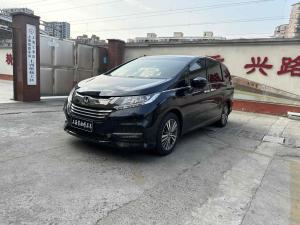 Honda Odyssey 2018 Бензин