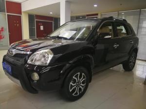 Hyundai Tucson 2015 Бензин