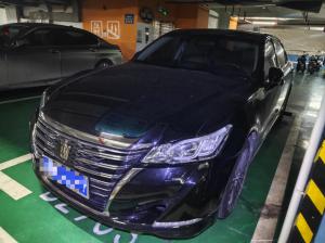 Toyota Crown 2019 Бензин