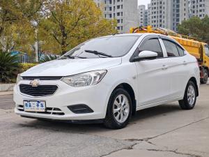 Chevrolet Sail 2015 Бензин
