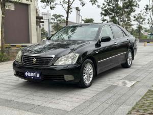 Toyota Crown 2007 Бензин