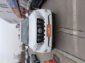 Toyota Prado 2017 Бензин