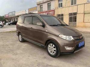Wuling Hongguang 2014 Бензин