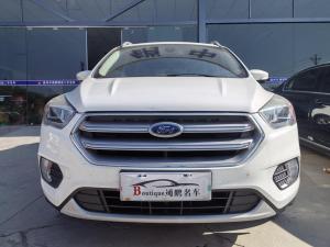 Ford Kuga 2017 Бензин
