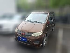 Wuling Hongguang 2015 Бензин