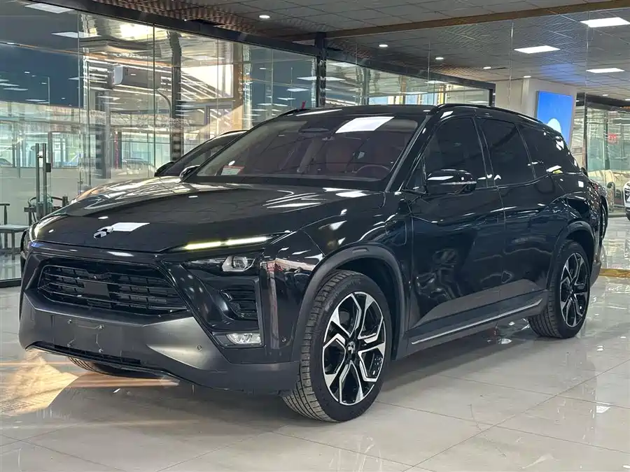 NIO ES8 2018 Электрический