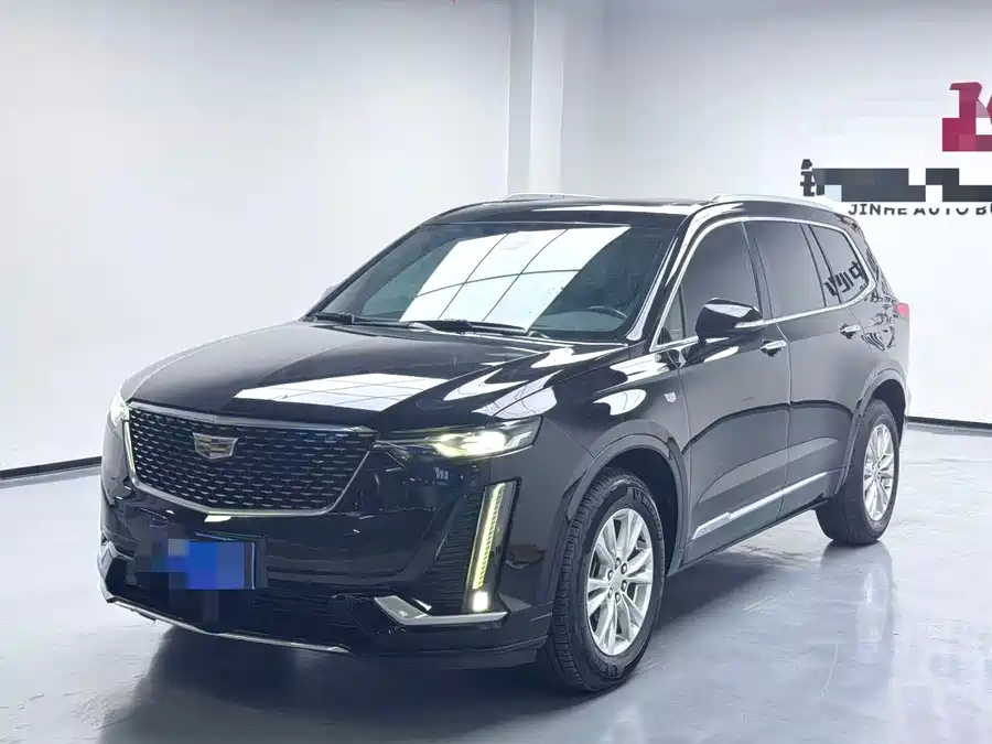 Cadillac XT6 2021 Бензин