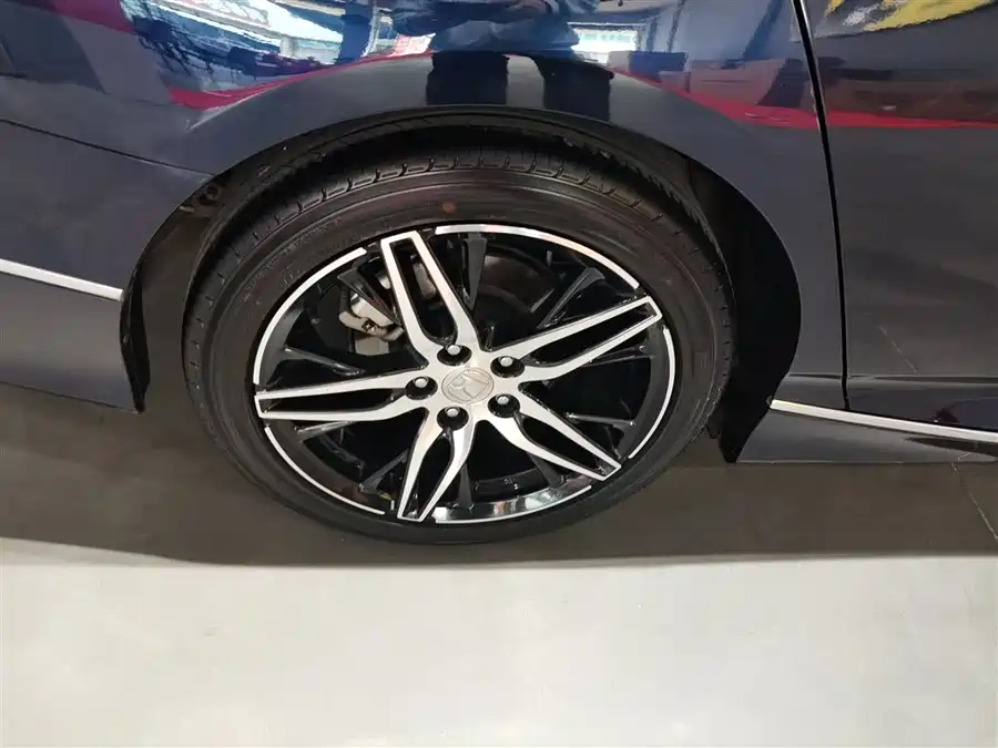 Honda Inspire 2022 Бензин