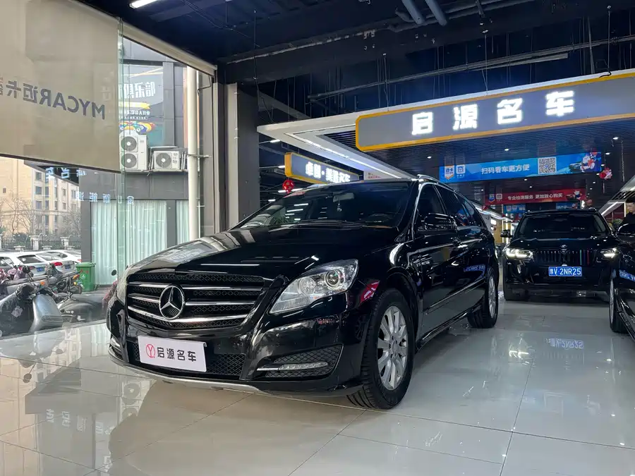 Mercedes-Benz R-Class 2018 Бензин