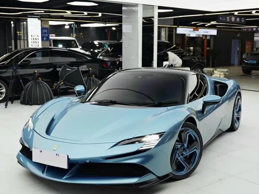 Ferrari SF90 2021 Подключаемый гибрид