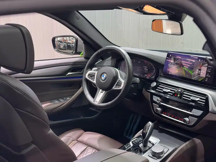 BMW 5 Series Imported 2022 Бензин