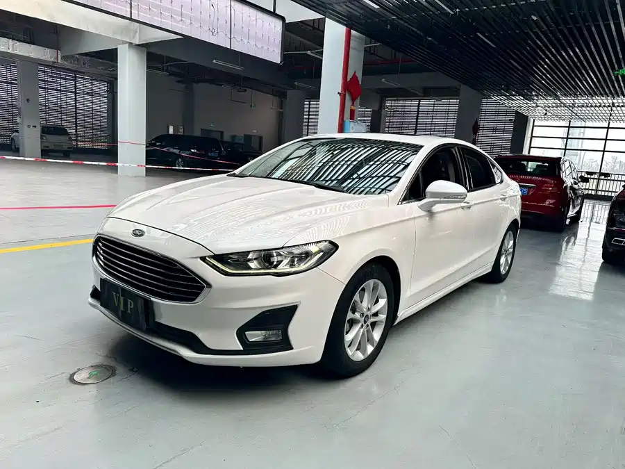 Ford Mondeo 2020 Бензин