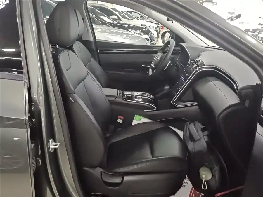 Hyundai Tucson 2022 Бензин