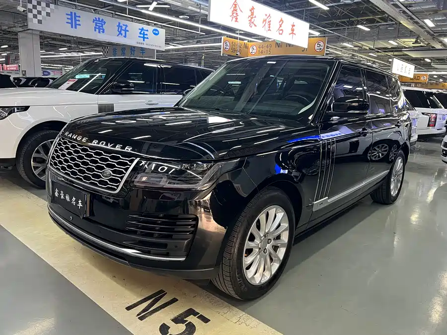 Land Rover Range Rover 2018 Бензин