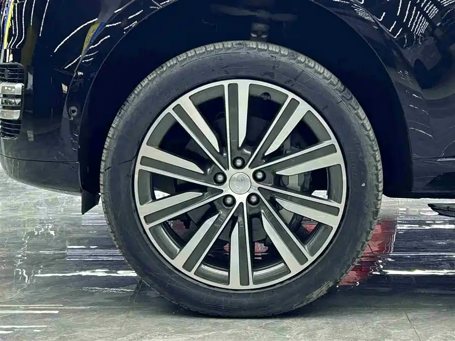 Land Rover Range Rover 2025 Гибрид