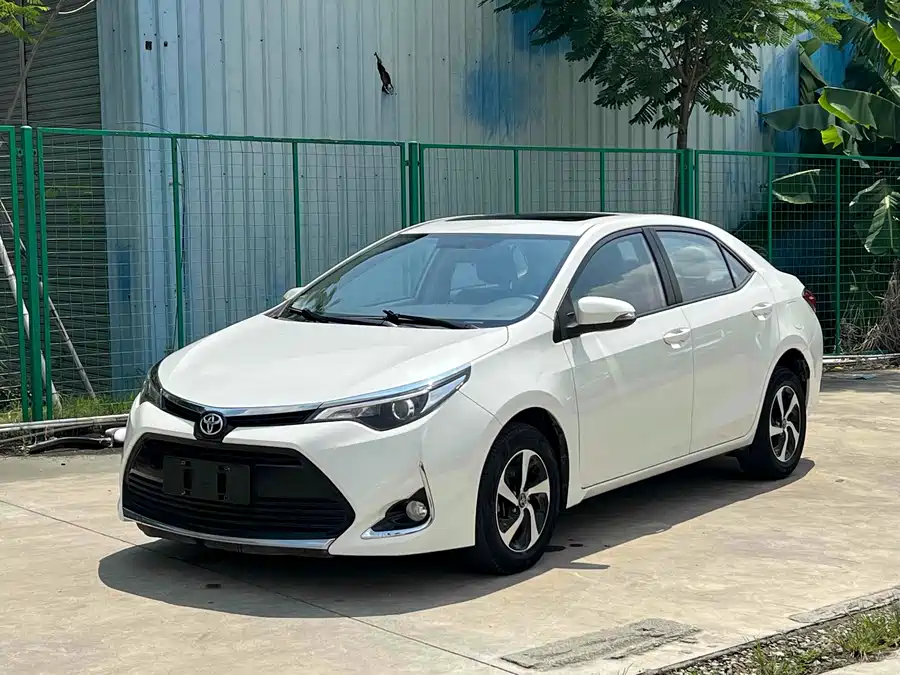 Toyota Levin 2018 Бензин