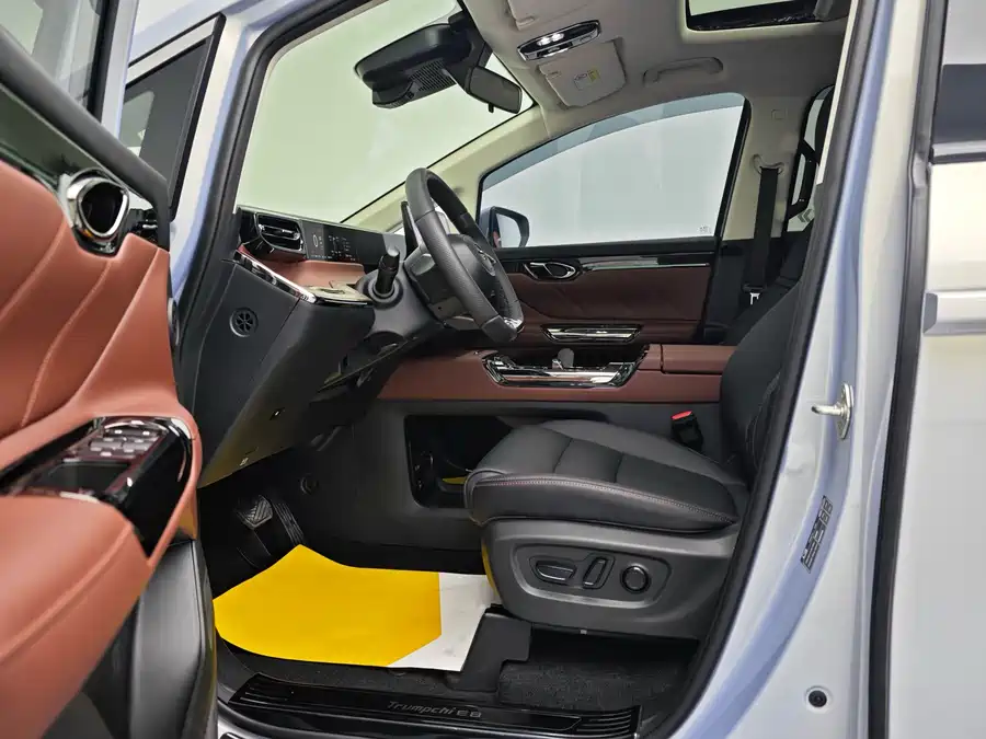 GAC Trumpchi Trumpchi E8 EV 2024 Подключаемый гибрид