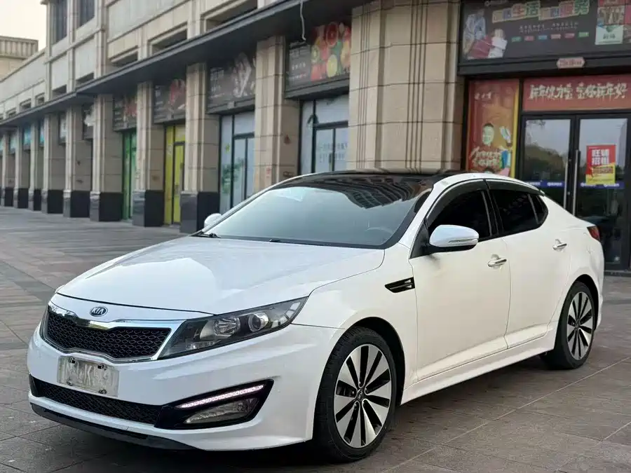 Kia K5 2012 Бензин